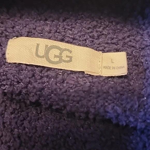 UGG Womens Longsleeve Plush Mockneck Blue White Stripe Sweater - Picture 11 of 11